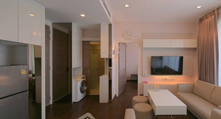 À louer 2 chambres condo à Watthana, Bangkok
