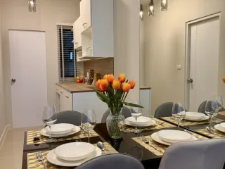 For rent 2 bedrooms townhouse in Thalang, Phuket