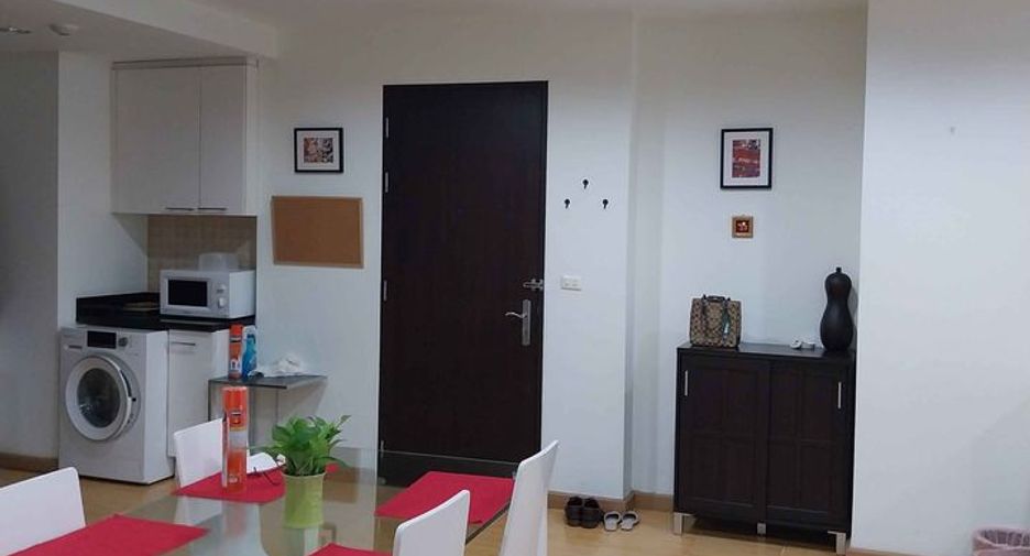 Wohnung zur Miete mit 2 Zimmer in Khlong Toei, Bangkok