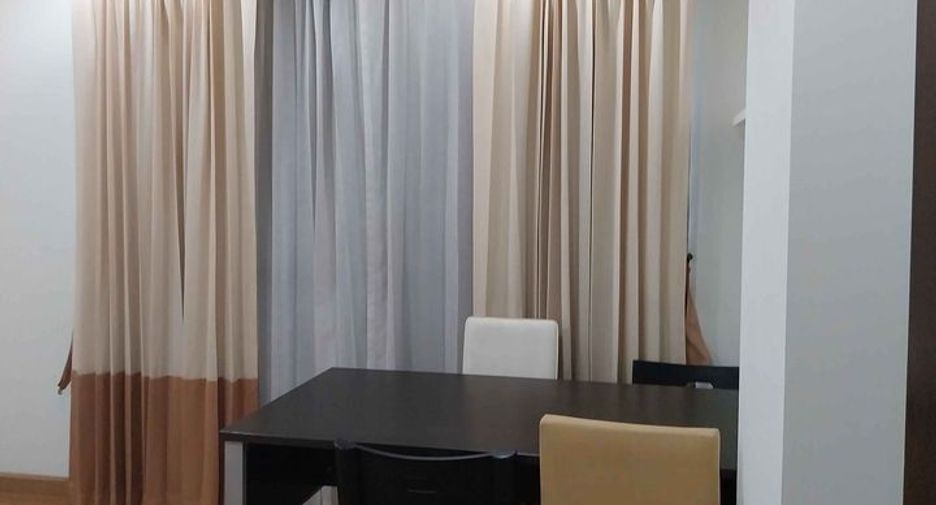 Wohnung zur Miete mit 2 Zimmer in Khlong Toei, Bangkok