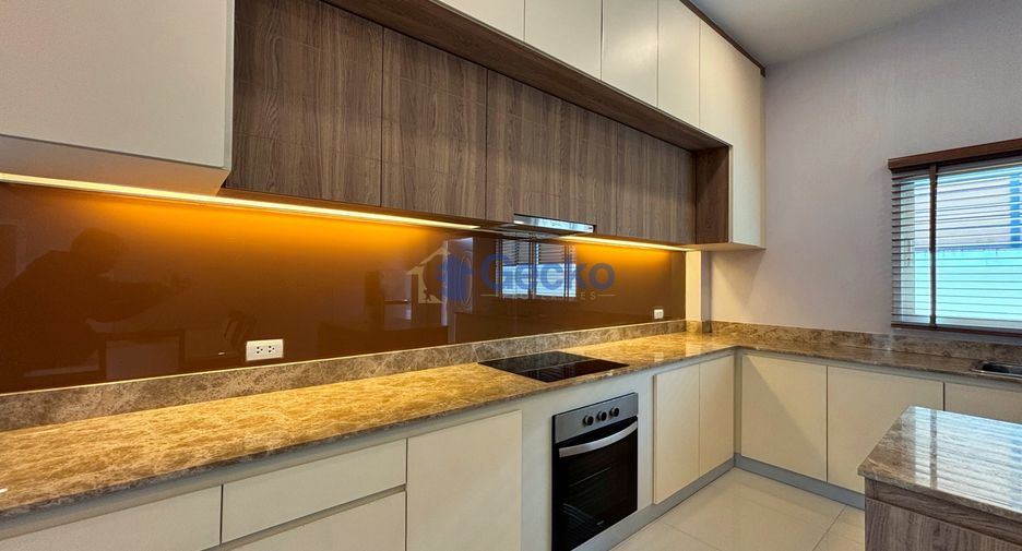 Haus zum Kauf mit 3 Zimmer in Huay Yai, Pattaya