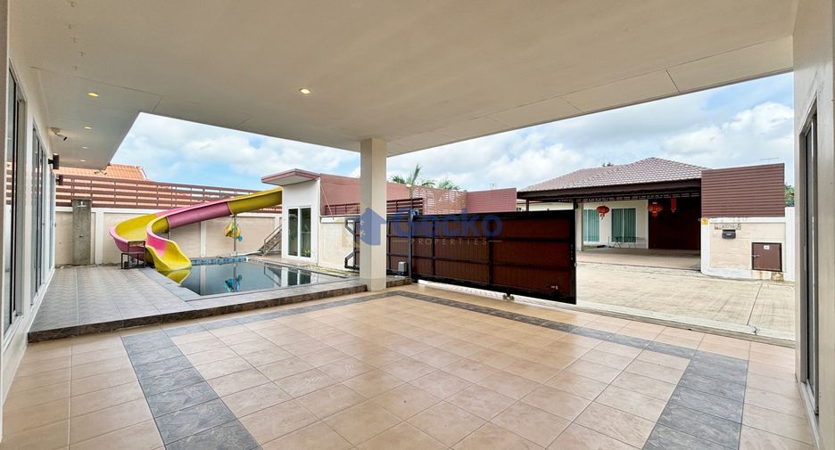 Haus zum Kauf mit 3 Zimmer in Huay Yai, Pattaya