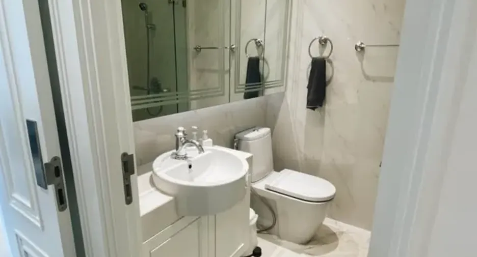 For sale and for rent 2 bedrooms condo in Yan Nawa, Bangkok