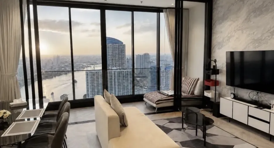 Wohnung zur Miete mit 2 Zimmer in Khlong San, Bangkok