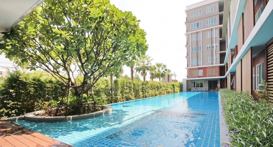 For rent 2 bedrooms condo in Khan Na Yao, Bangkok
