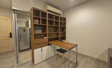 For rent 2 bedrooms condo in Khan Na Yao, Bangkok