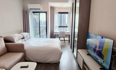 À louer studio condo à Bang Kapi, Bangkok