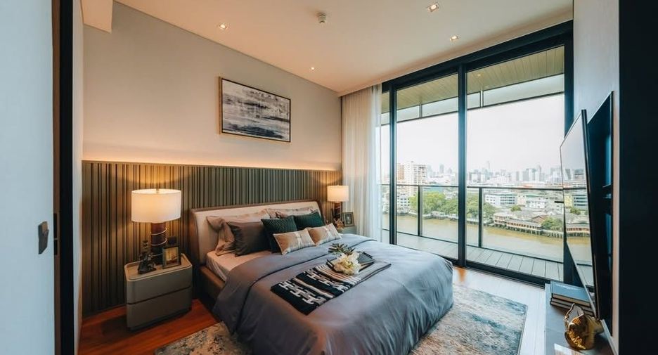 For rent 2 bedrooms condo in Khlong San, Bangkok