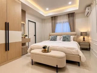 For sale 3 ベッドルーム villa in Bang Lamung, Chonburi