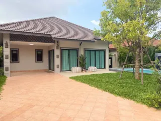 Villa en venta de 3 habitaciones en Bang Lamung, Chonburi