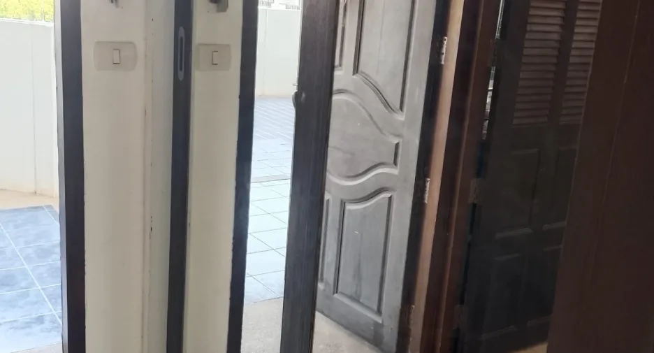 Продажа 2 спальни кондо в Йомтиен, Паттайя