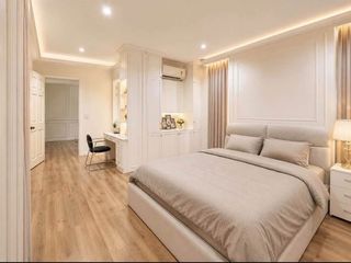 Casa en venta y en alquiler de 4 habitaciones en Thawi Watthana, Bangkok