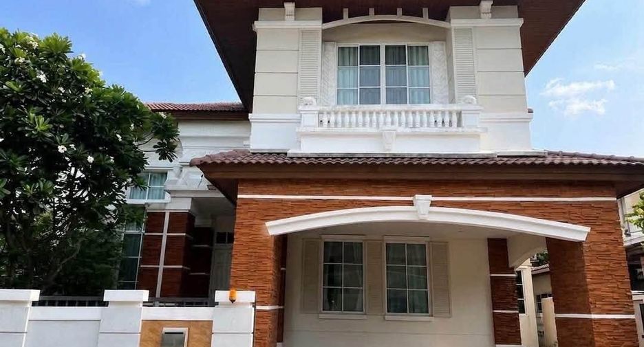 Casa en venta y en alquiler de 4 habitaciones en Thawi Watthana, Bangkok
