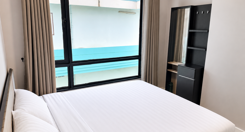 À vendre 1 chambre condo à Huai Khwang, Bangkok