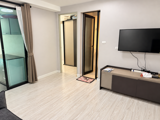 À vendre 1 chambre condo à Huai Khwang, Bangkok