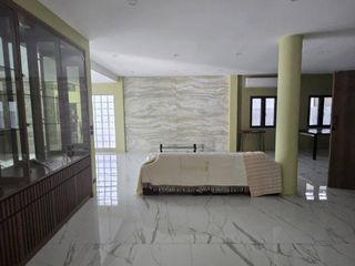 Haus zum Kauf mit 4 Zimmer in Bang Khae, Bangkok