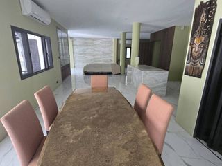 Haus zum Kauf mit 4 Zimmer in Bang Khae, Bangkok