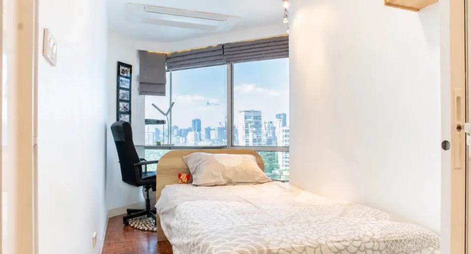 For rent 2 bedrooms condo in Watthana, Bangkok