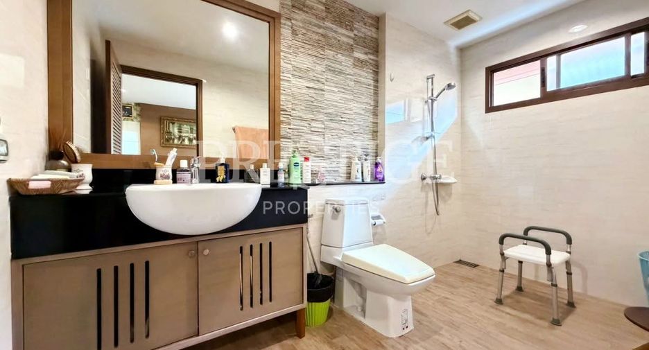 Casa en venta de 3 habitaciones en Bang Lamung, Chonburi