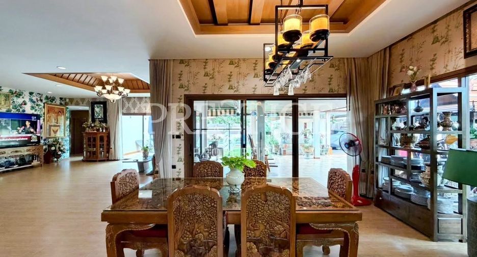 Casa en venta de 3 habitaciones en Bang Lamung, Chonburi