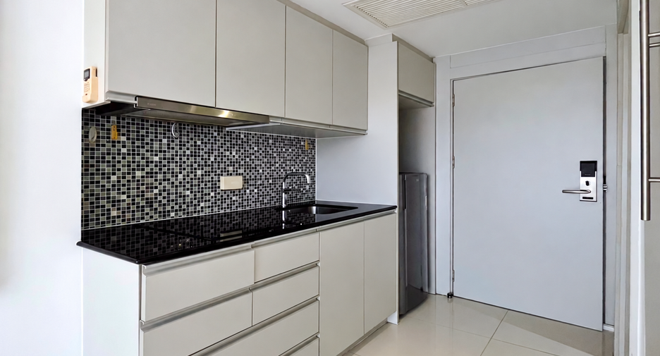 For sale and for rent studio condo in Bang Lamung, Chonburi