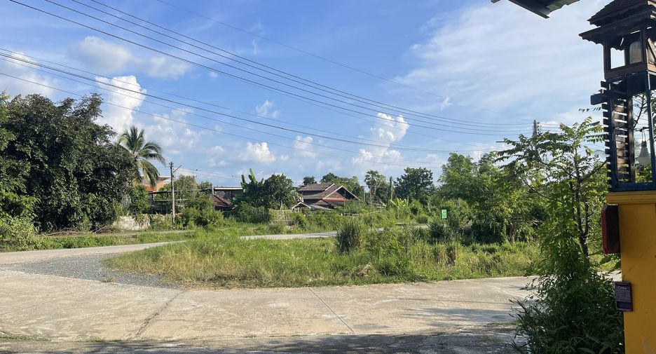 Casa en venta de 3 habitaciones en San Kamphaeng, Chiang Mai