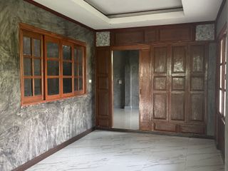 Casa en venta de 3 habitaciones en San Kamphaeng, Chiang Mai