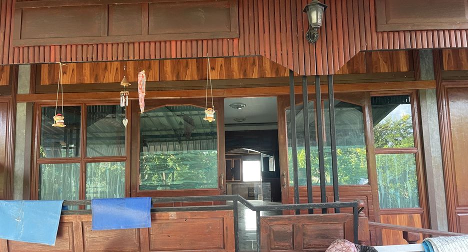 Casa en venta de 3 habitaciones en San Kamphaeng, Chiang Mai