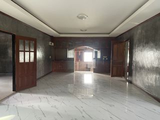 Casa en venta de 3 habitaciones en San Kamphaeng, Chiang Mai