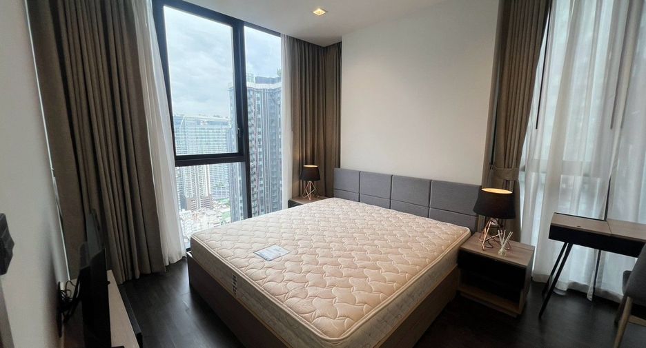 À louer 2 chambres condo à Huai Khwang, Bangkok