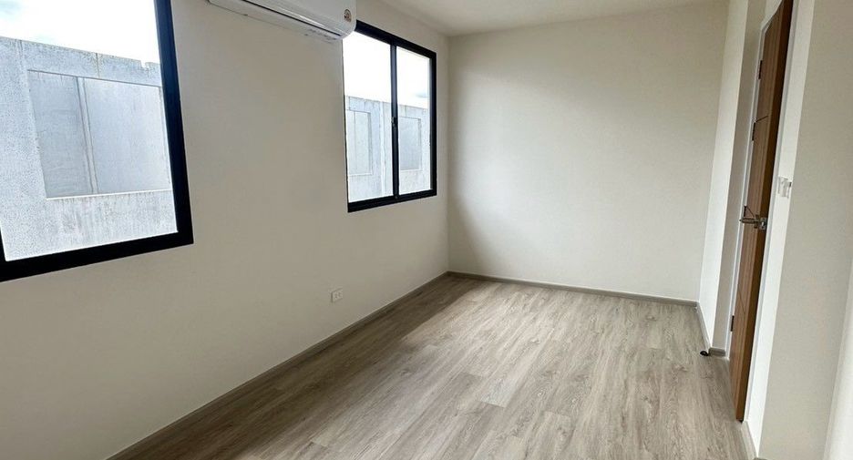 For rent 3 bedrooms house in Bang Phli, Samut Prakan