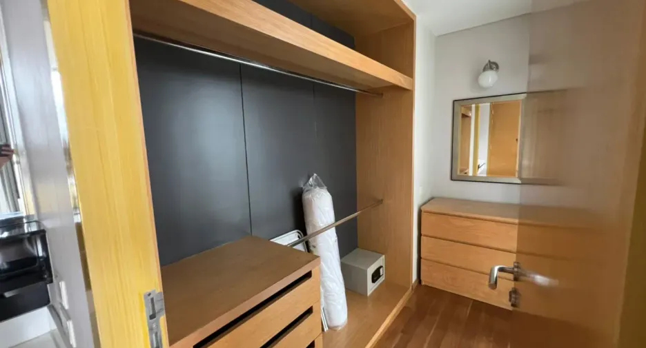 Wohnung zur Miete mit 2 Zimmer in Khlong Toei, Bangkok
