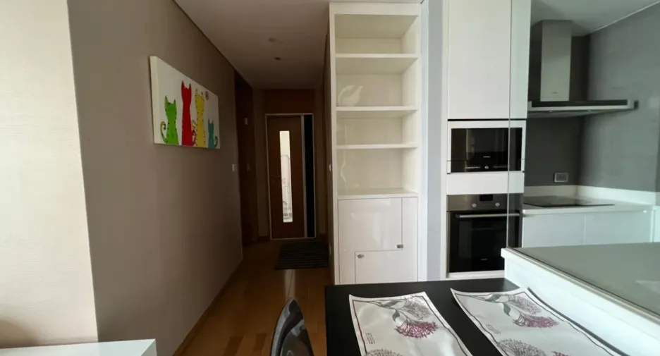 Wohnung zur Miete mit 2 Zimmer in Khlong Toei, Bangkok
