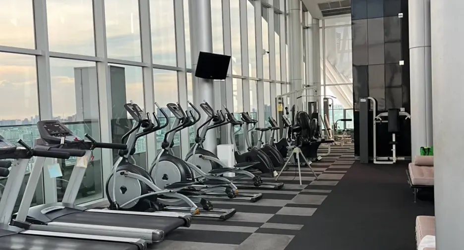 For rent 1 bed condo in Huai Khwang, Bangkok