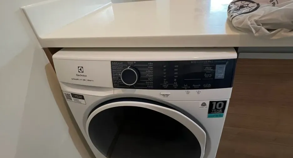For rent 1 bed condo in Huai Khwang, Bangkok