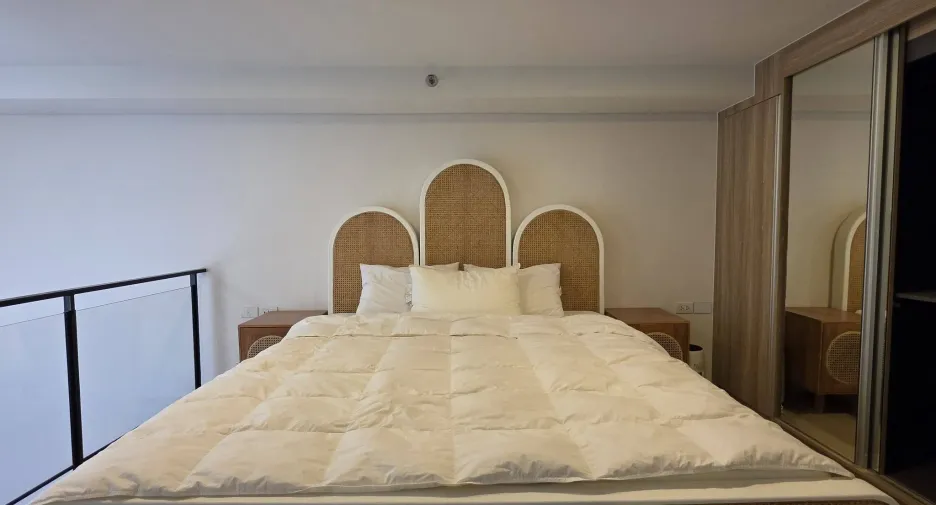 For rent 1 bed condo in Phra Khanong, Bangkok