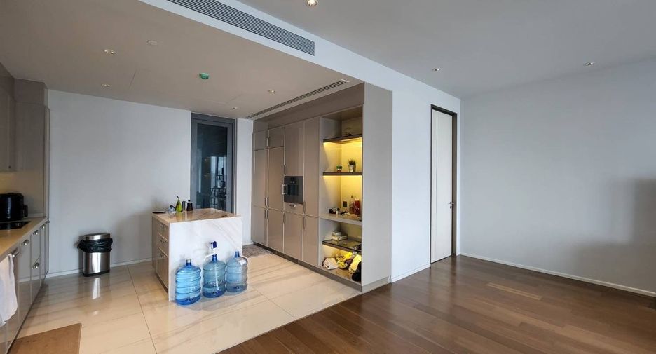 Condo en venta de 3 habitaciones en Khlong Toei, Bangkok