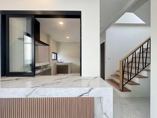 Casa en venta de 3 habitaciones en San Kamphaeng, Chiang Mai