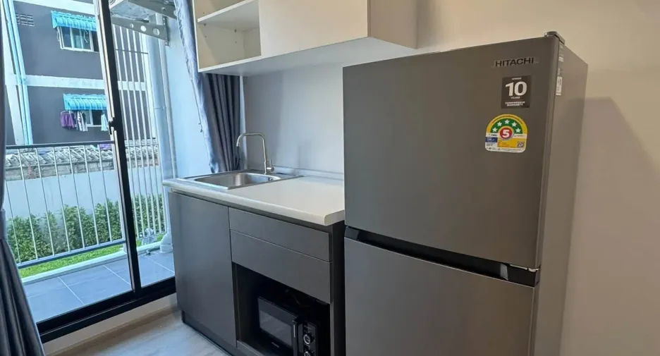 For rent 1 bed condo in Lat Krabang, Bangkok