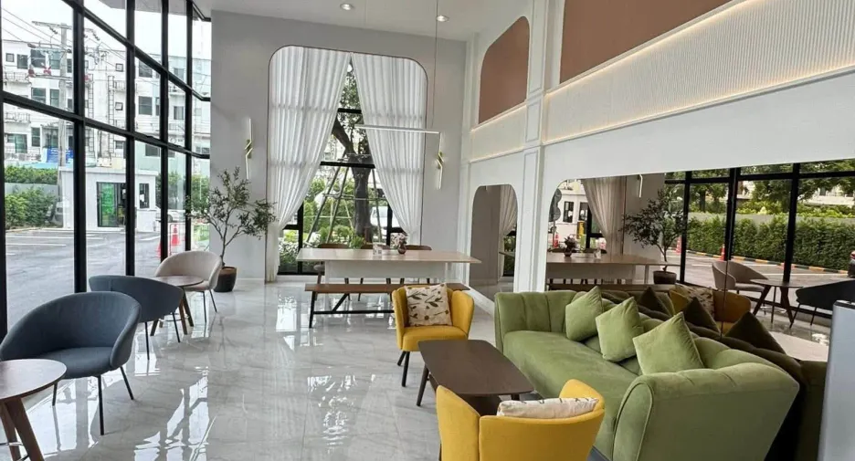 For rent 1 bed condo in Lat Krabang, Bangkok