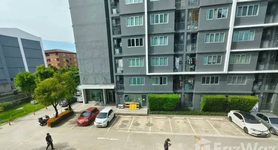 For rent スタジオ condo in Lat Krabang, Bangkok