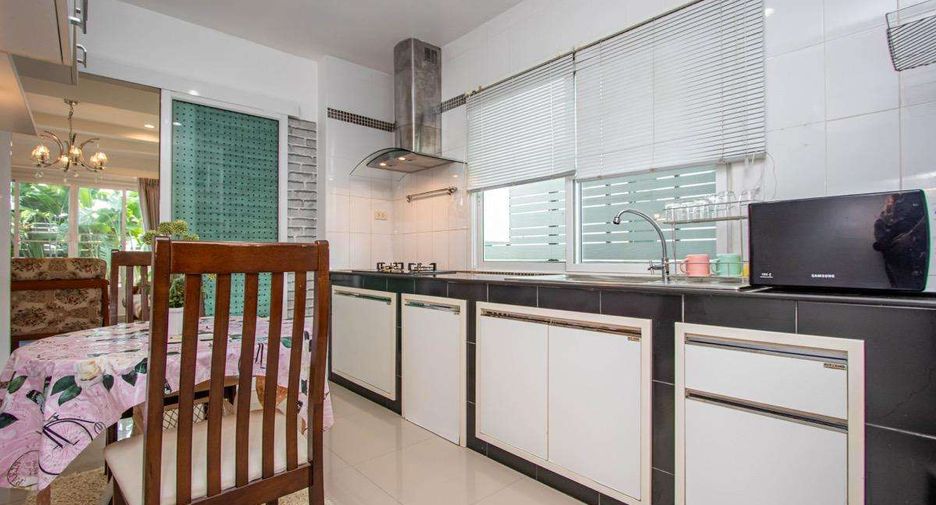 For rent 3 bedrooms house in San Sai, Chiang Mai