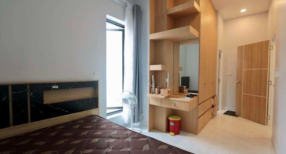 For rent 3 bedrooms house in Saraphi, Chiang Mai