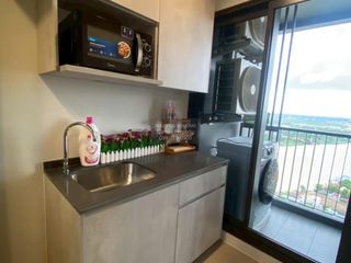 Wohnung zur Miete mit 1 Zimmer in Mueang Nonthaburi, Nonthaburi