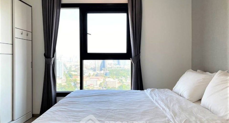 For rent 2 bedrooms condo in Phasi Charoen, Bangkok