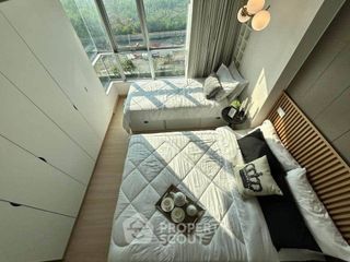 For rent 3 bedrooms condo in Huai Khwang, Bangkok