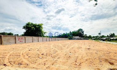 出售 土地 在 Bang Lamung, Chon Buri