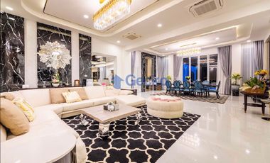 For sale 7 bedrooms house in Bang Lamung, Chonburi