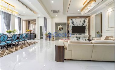 For sale 7 bedrooms house in Bang Lamung, Chonburi