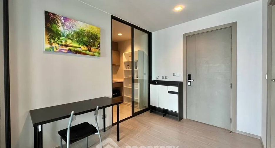 À louer 1 chambre condo à Huai Khwang, Bangkok